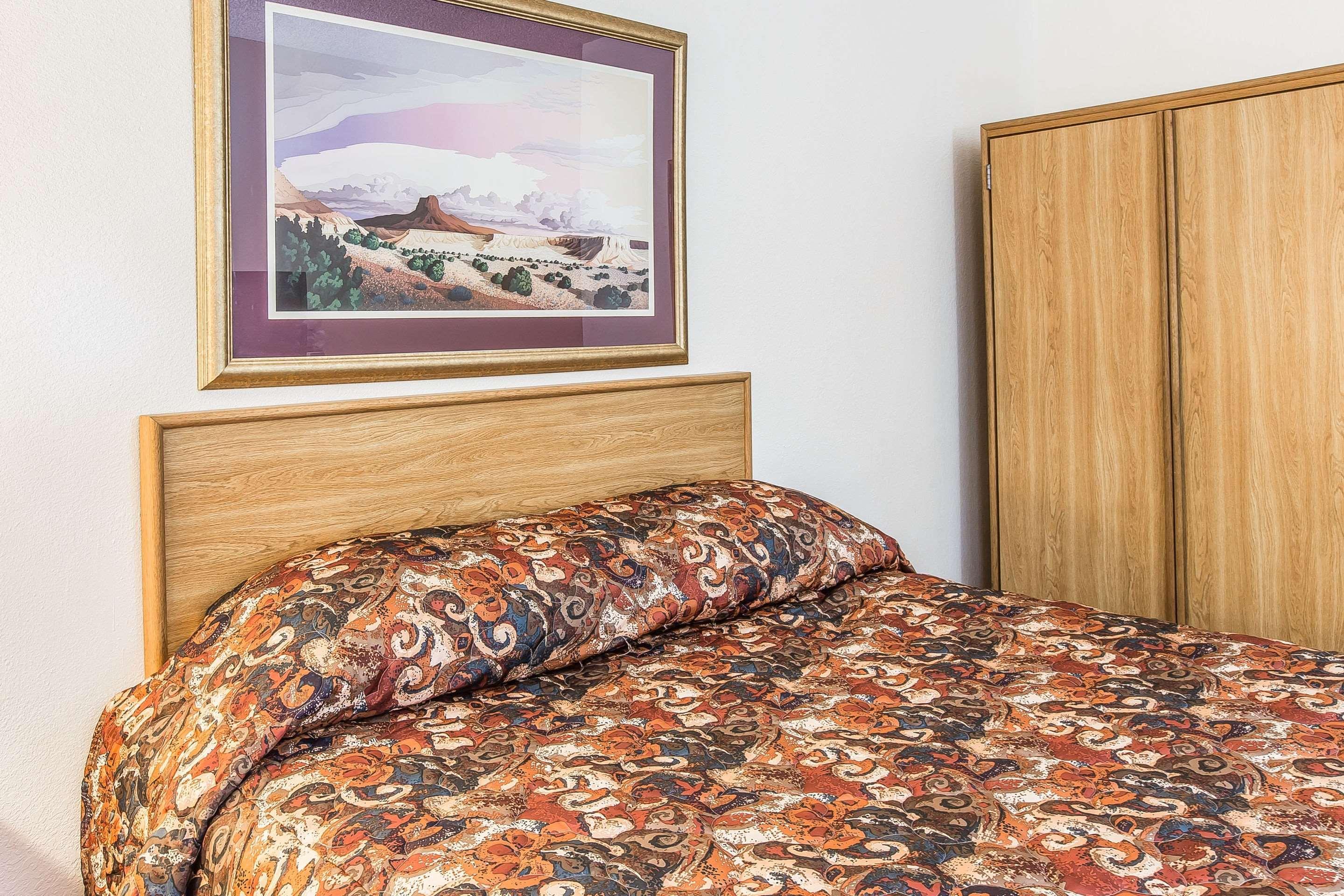 Rodeway Inn Райфл Екстер'єр фото