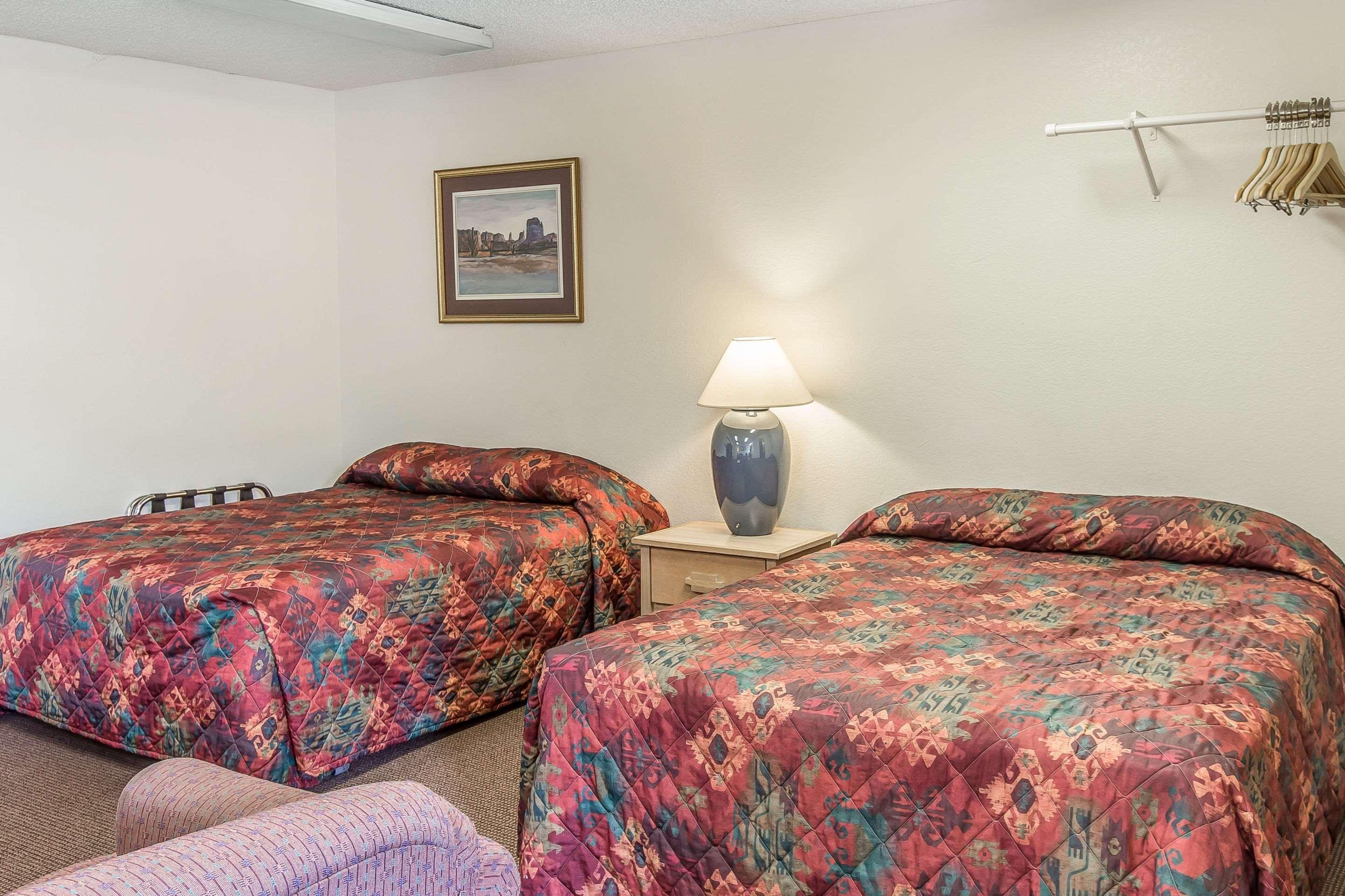 Rodeway Inn Райфл Екстер'єр фото